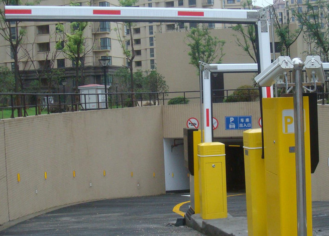 停車(chē)場(chǎng)設(shè)施價(jià)格